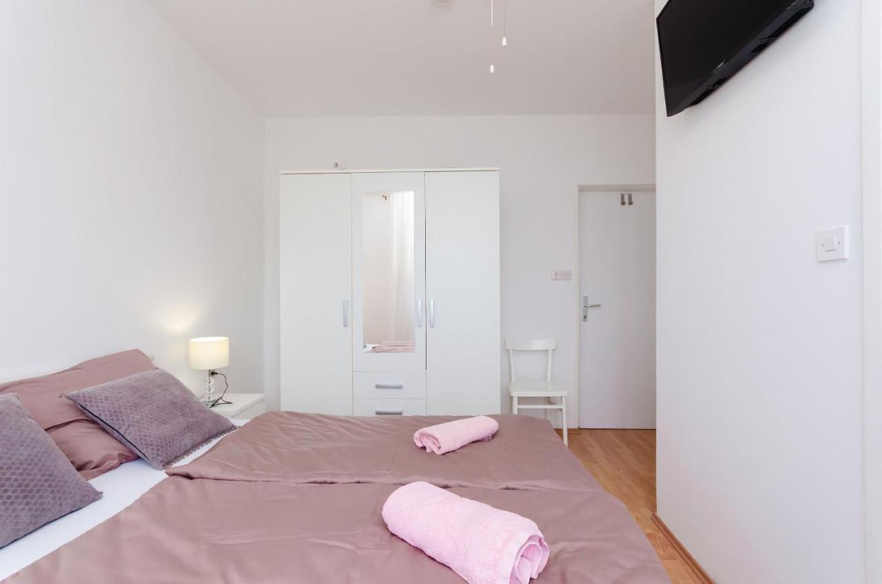 Apartments And Rooms Bianca Barbat na Rabu Rom bilde